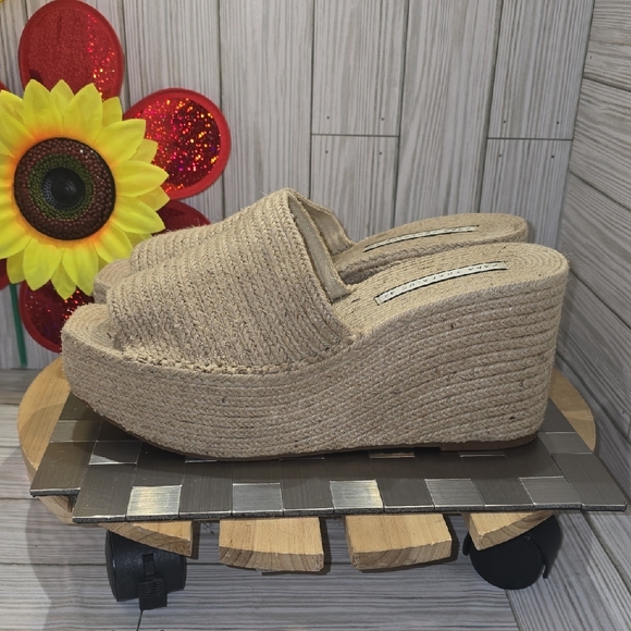 Zara Cream Wedge Espadrilles with Chunky Sole - Picture 3 of 10